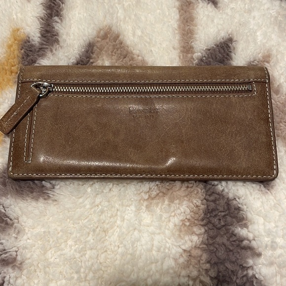 Roots wallet - Picture 2 of 5